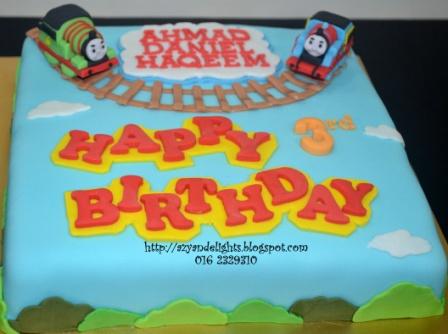 Fancy Birthday Cakes on Azyandelights  Thomas And Friends Cake