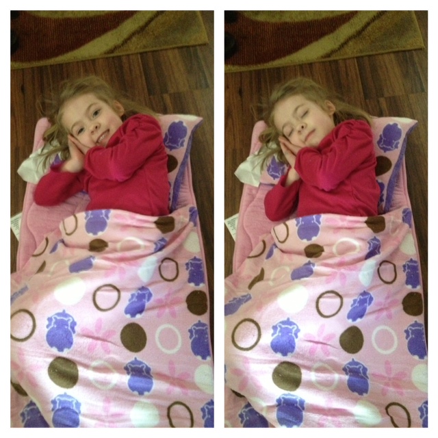 Aquatopia Deluxe Memory Foam Nap Mat Review and Giveaway