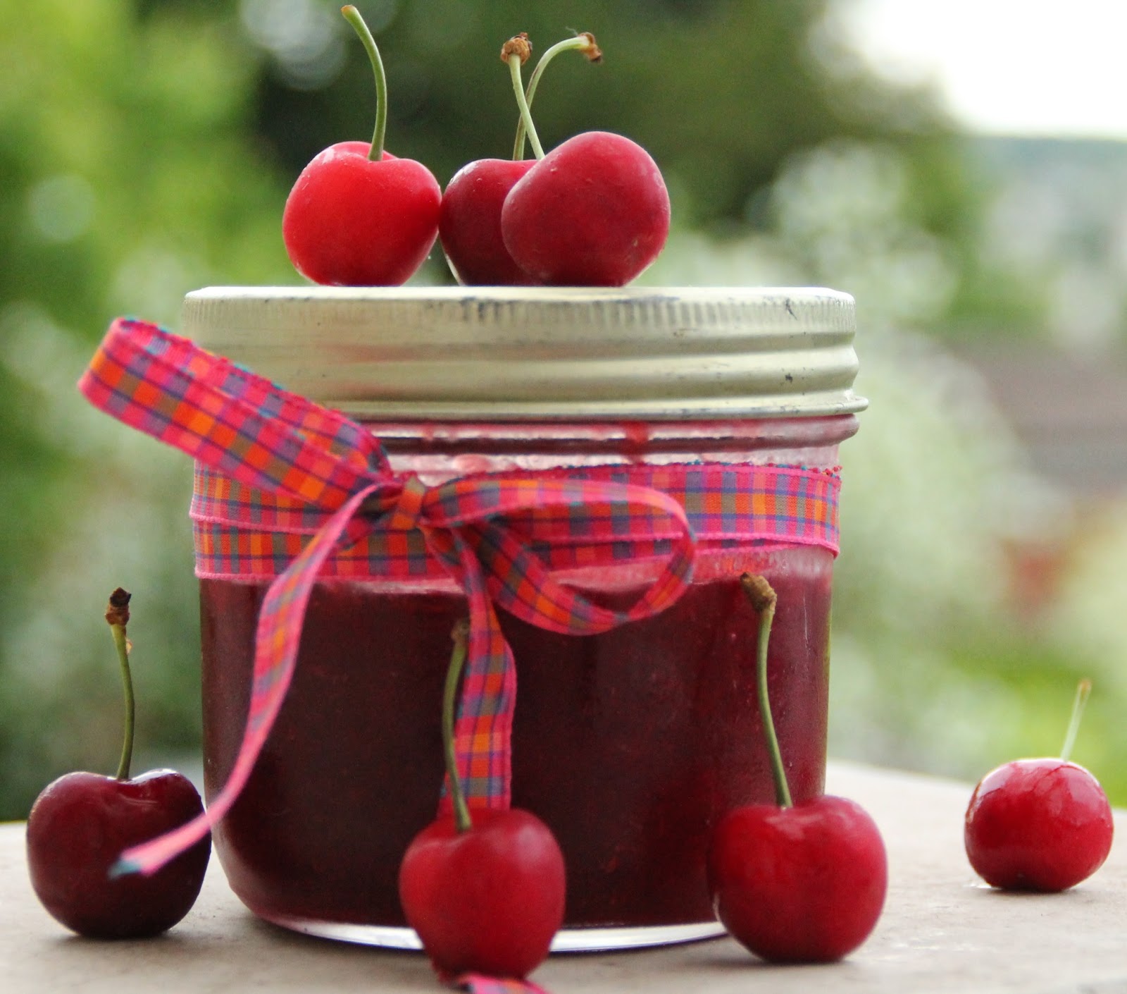 Flo bidouille en cuisine Confiture de cerises du jardin