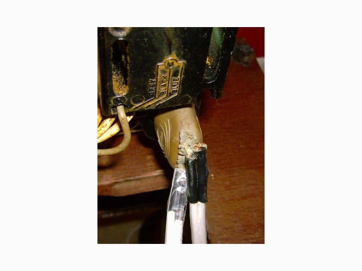 Vintage Sewing Machines Replacing a Necchi Power Cord