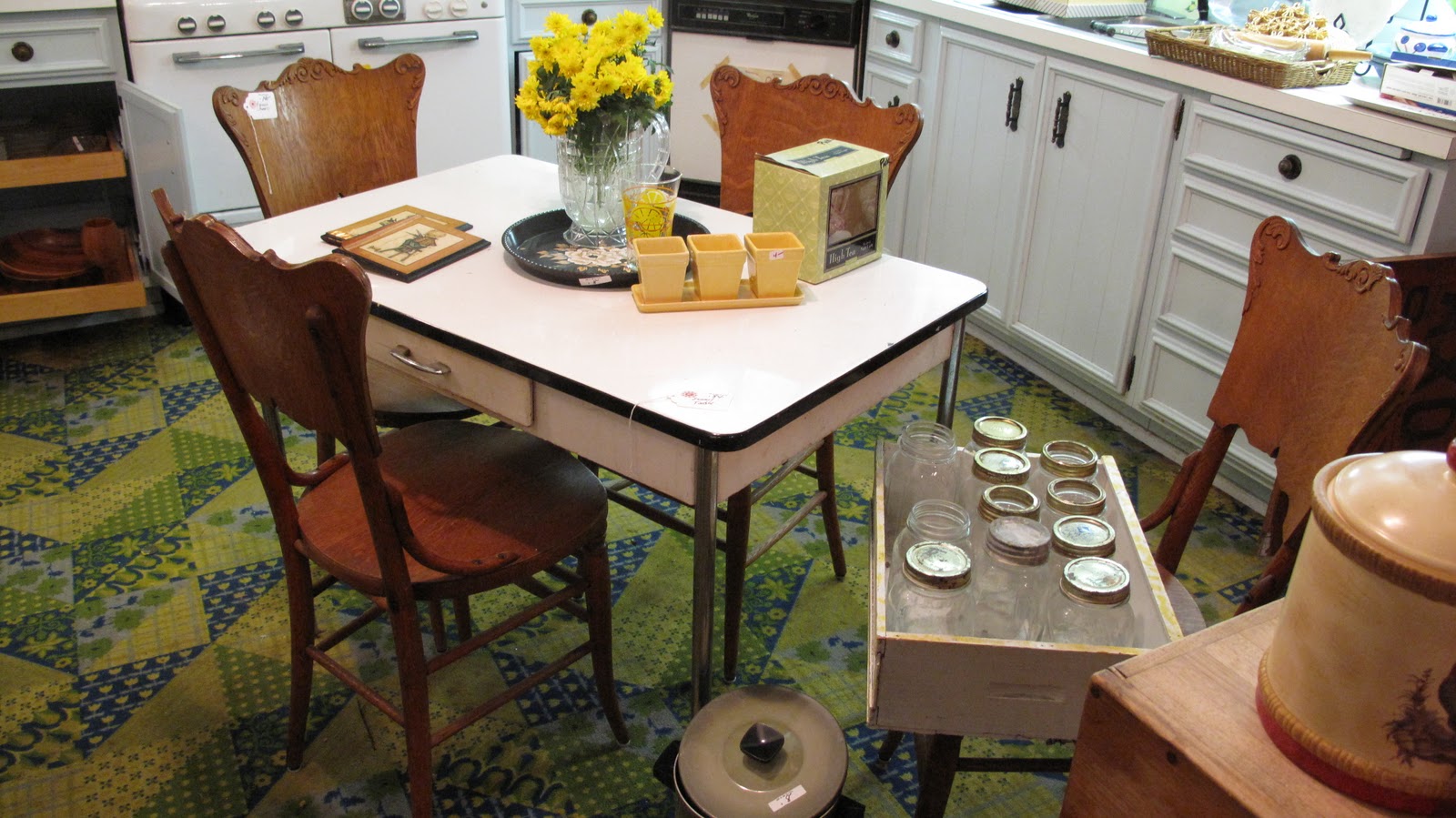 Chicago Furniture Interior Express Outlet Blog September 2011