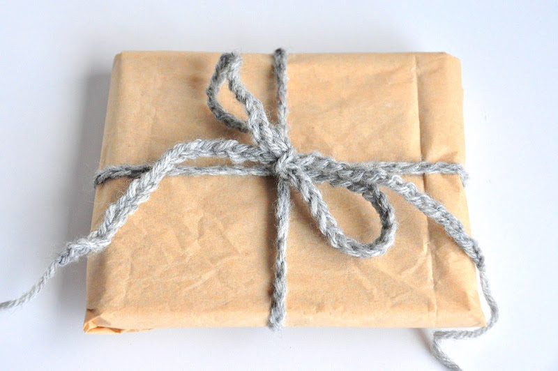 Aesthetic Nest: How to Crochet 3: The Chain Stitch (Tutorial)