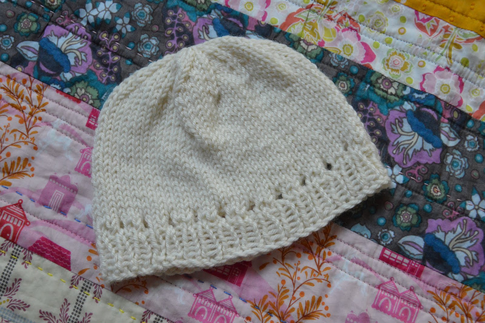 ocd obsessive crafting disorder baby knit eyelet hat pattern