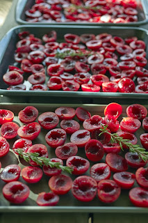 Recipe for plum jam, oven roasted with rosemary