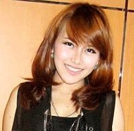 Gaya Poni Sesuai Bentuk Wajah Gaya Poni Sesuai Bentuk Wajah