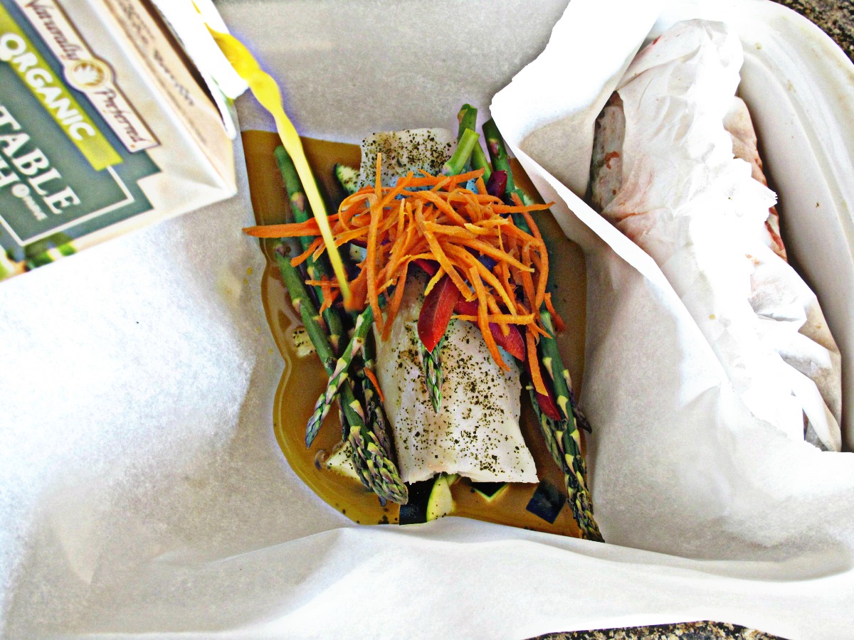 Recipes Fish en Parchment 101 with Asian Veggies and Miso Sauce