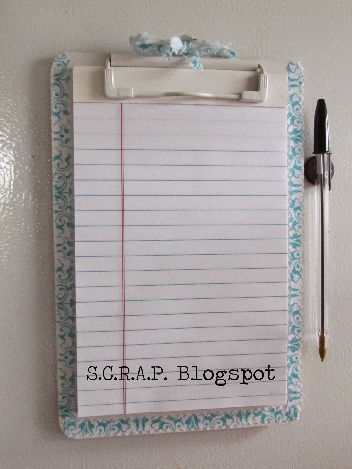 Clipboard with Note Pad and Pen LaptrinhX / News