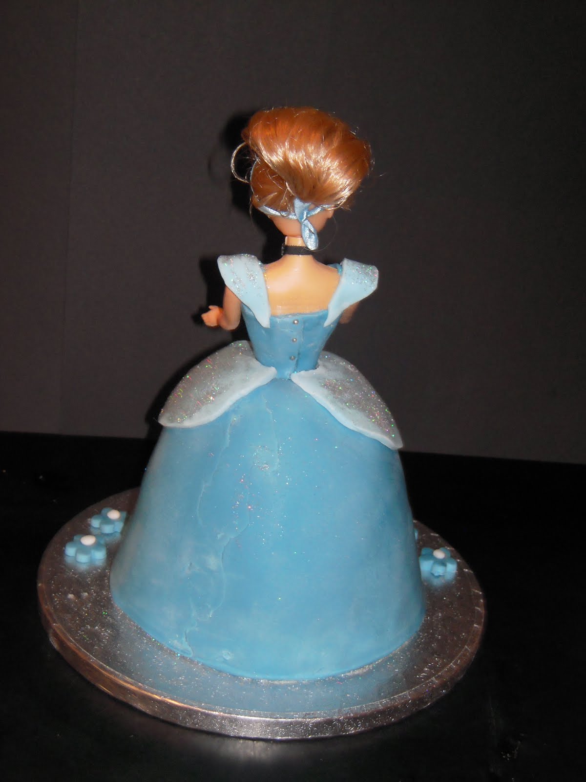 Eileen Atkinson's Celebration Cakes Cinderella cake
