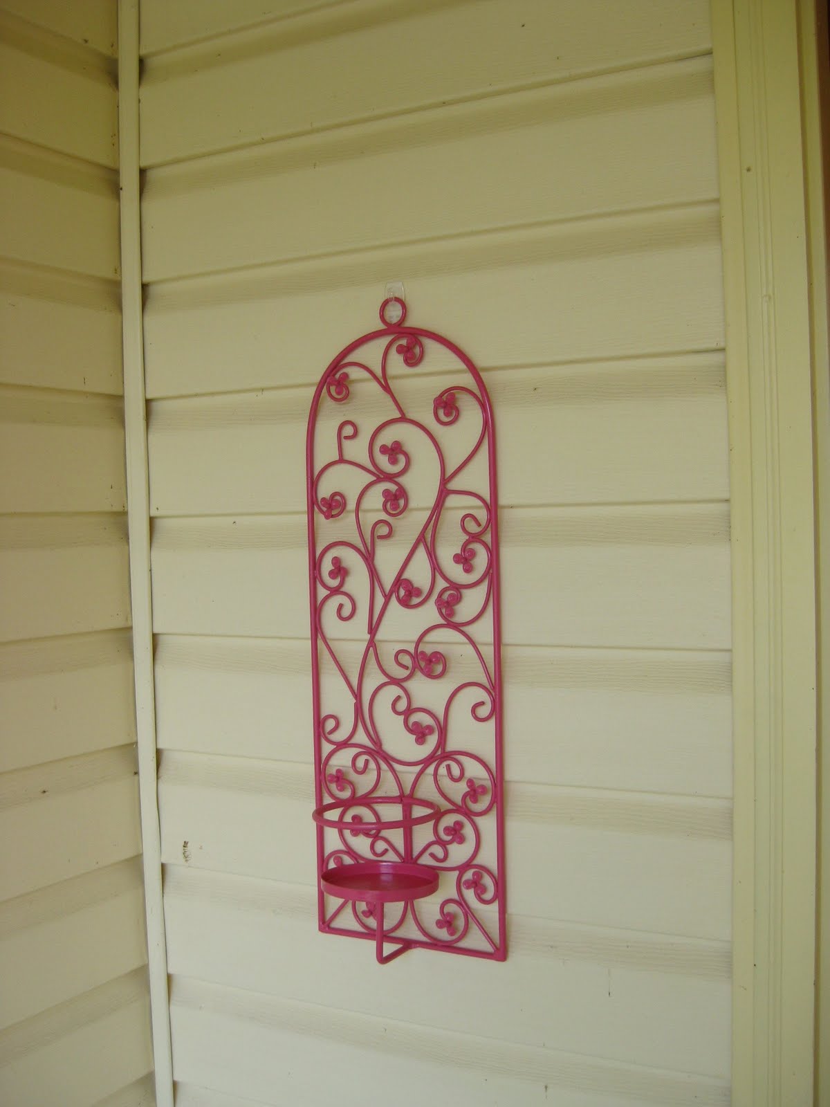 Hems and Haws Pink on the Porch