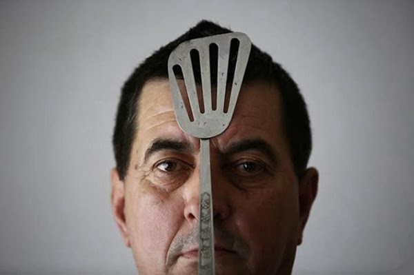 صور, الرجل, المغناطيس, الذي, أذهل, العالم, الرجل المغناطيس في البوسنة صور, الرجل, المغناطيس, الذي, أذهل, العالم, الرجل المغناطيس في البوسنة