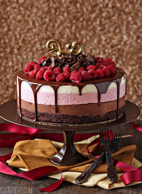 WHOLE Chocolate Raspberry Mousse Cake Recipe https://goo.gl/EgzcTB WHOLE Chocolate Raspberry Mousse Cake Recipe https://goo.gl/EgzcTB