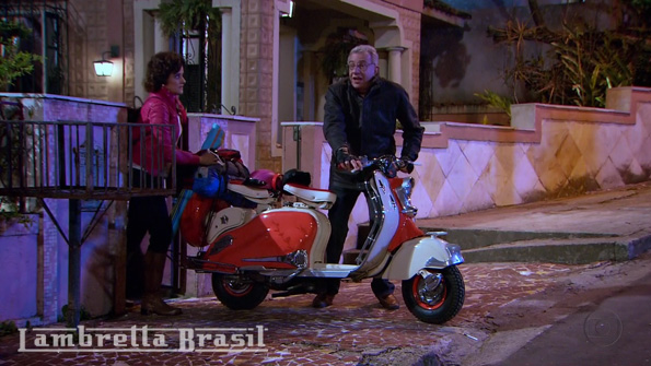 [Imagem: a_grande_familia_lambretta_6.jpg]