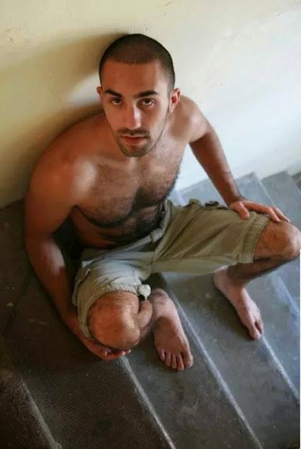 Sucer un hetero plan cul a royan GROSSE BITE BEUR BEAU CUL GAY