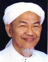 NIK ABD AZIZ NIK MAT