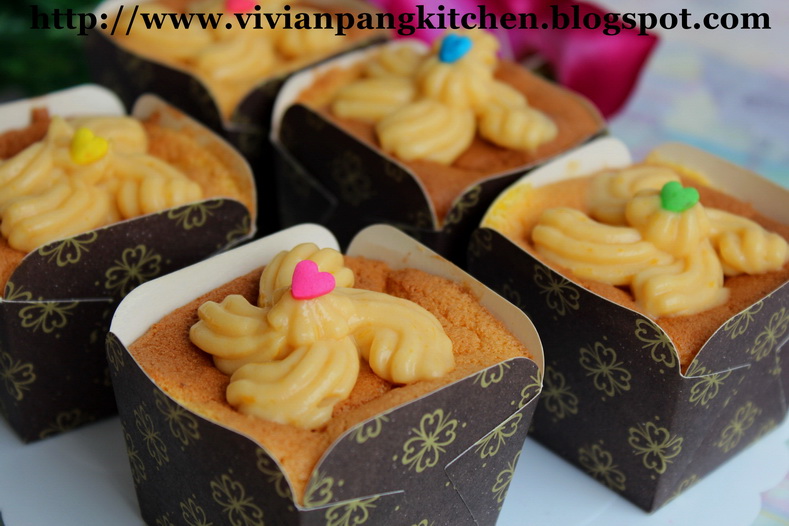 Vivian Pang Kitchen Hokkaido Pumpkin Chiffon Cupcake with