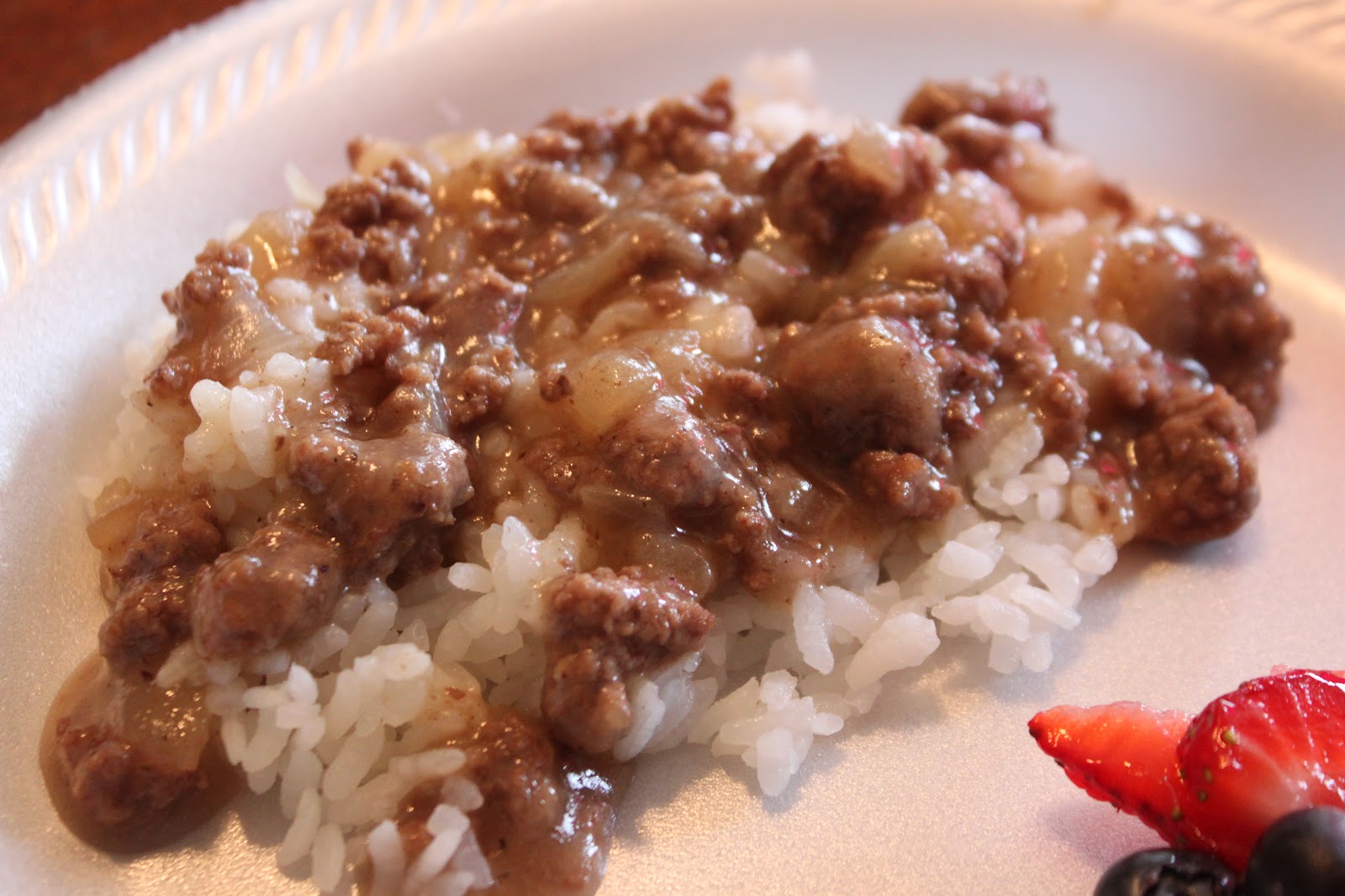 Dishing It Gluten Free Hamburger Gravy over Rice or Noodles