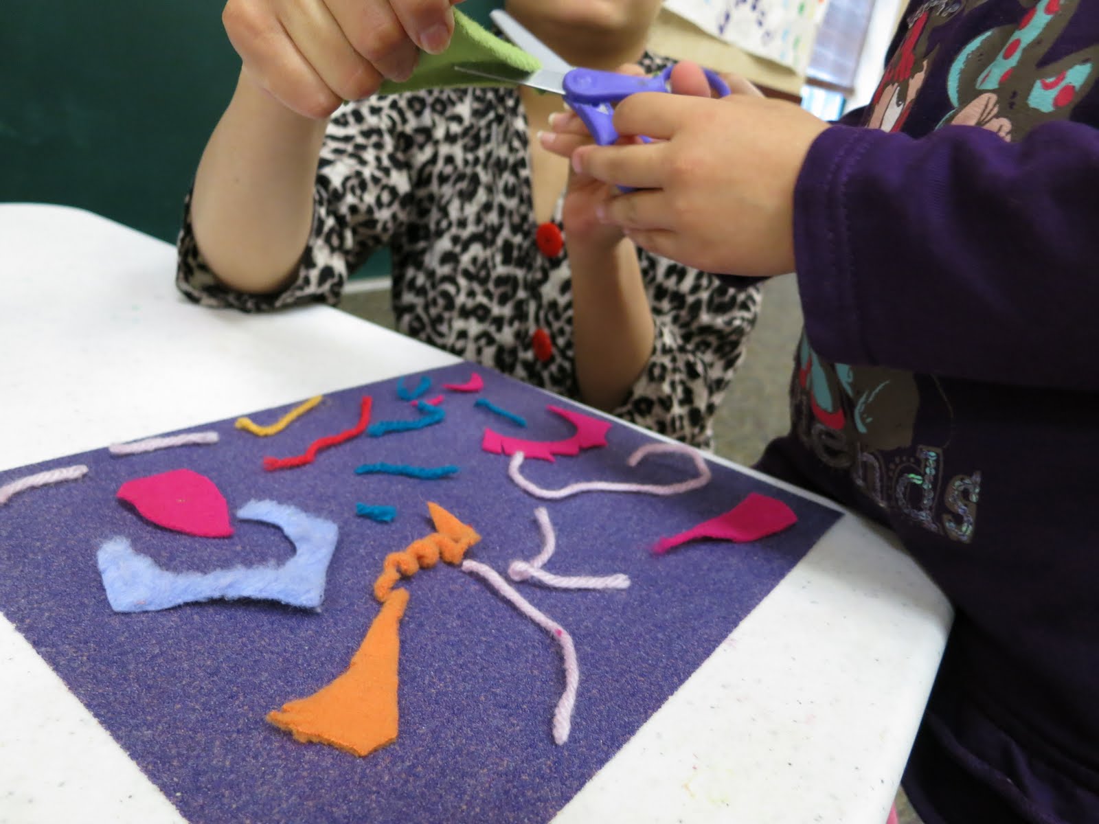 Toddler Art Class Sandpaper + String library makers