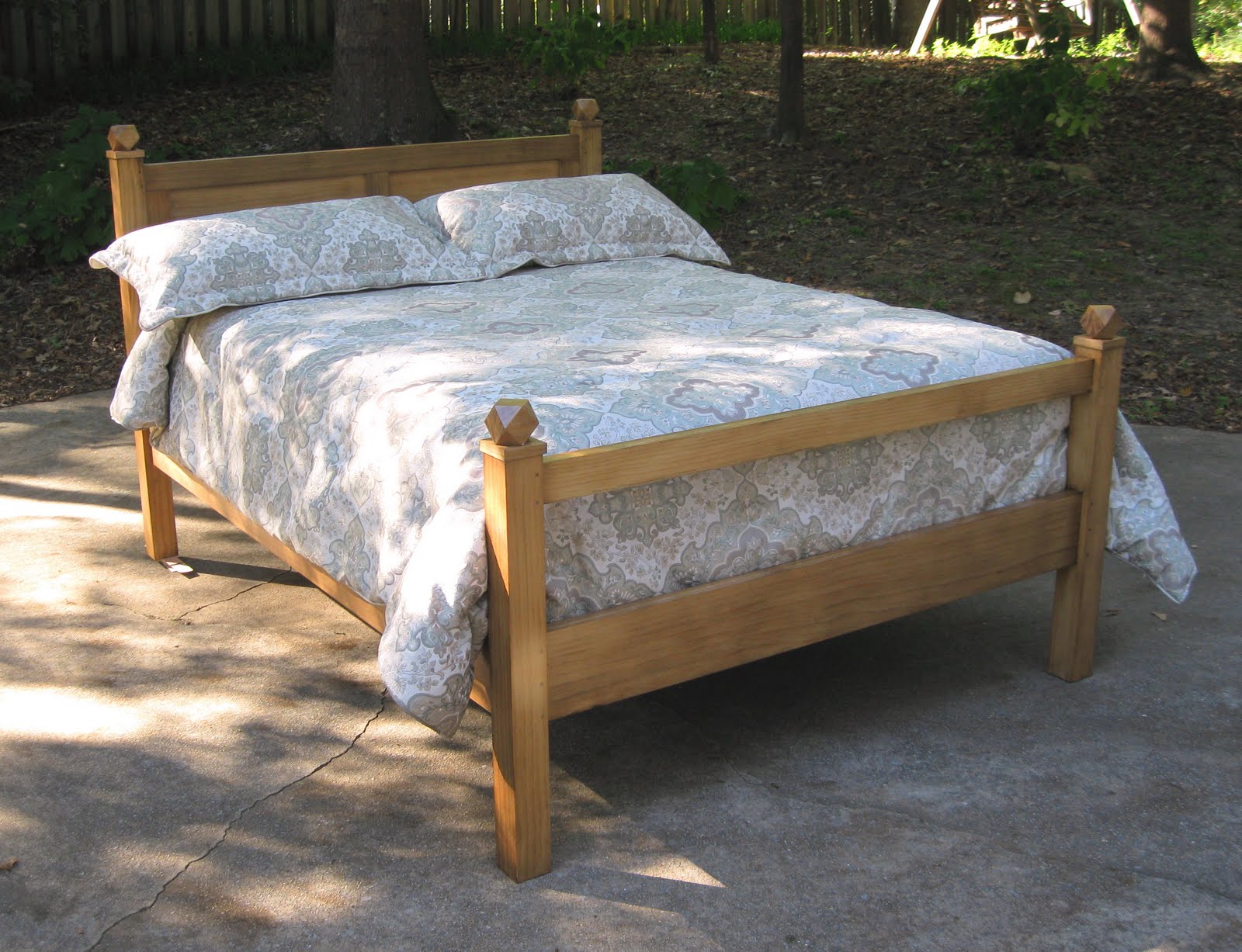 bed making plans