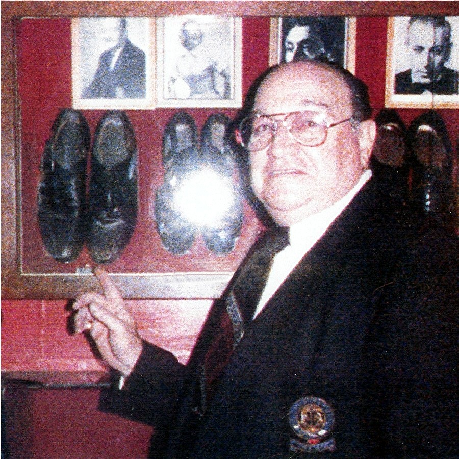 A TRIP DOWN MEMORY LANE FRED KELLY DANCING IN THE SHADOWS