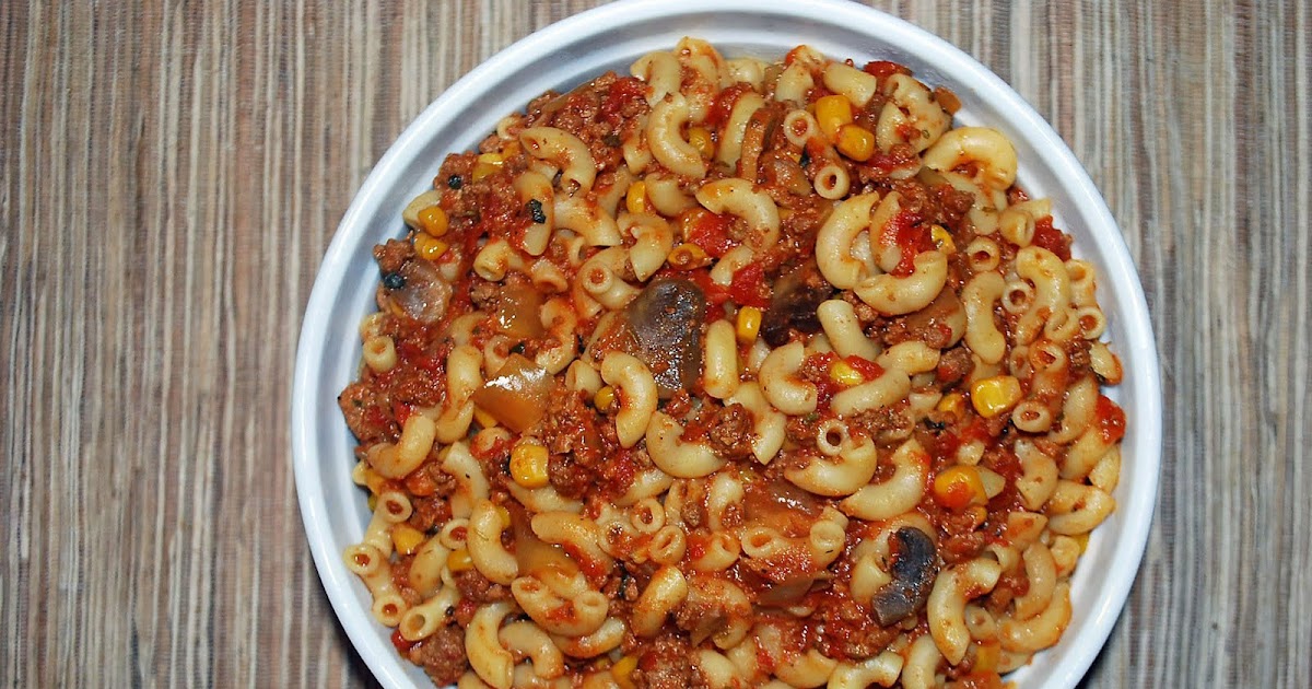 Lucy's Ladle Crock Pot Macaroni Goulash with Ground Turkey