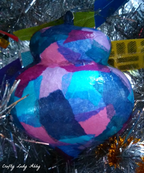 HOLIDAY DIY Decoupaged Tissue Paper Christmas Ornament
