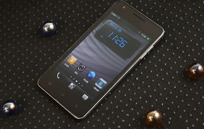 Oppo R809T, Android Jelly Bean Quad Core layar 4,7 Inci Oppo R809T, Android Jelly Bean Quad Core layar 4,7 Inci