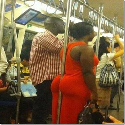touch ass in the subway 4