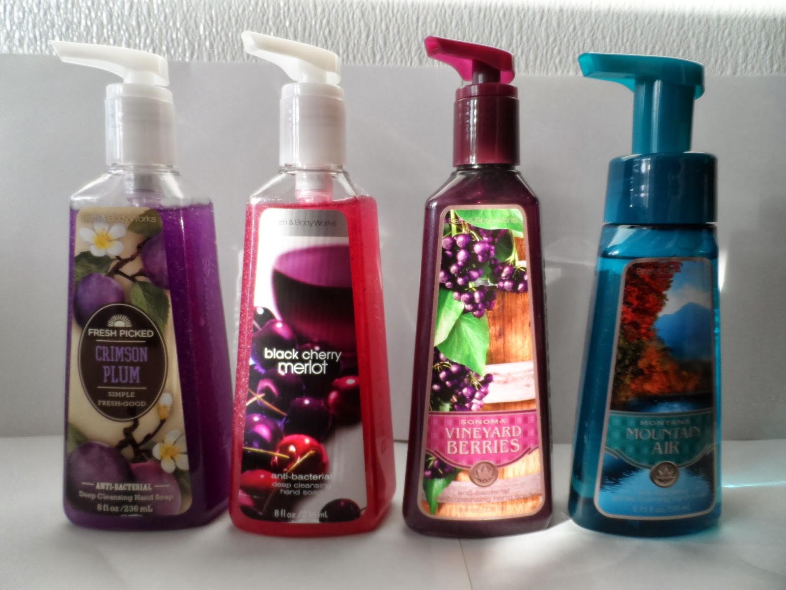 Bright Lips and Dyed Tips Bath & Body Works Soaps