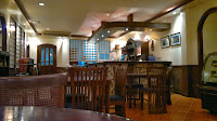 Cafe Mesa, The Dining
