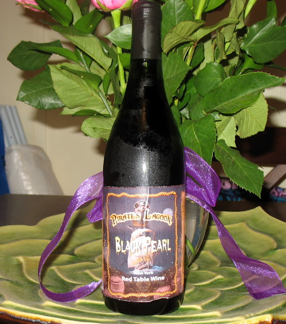 Pirate's Lagoon Black Pearl wine bottle