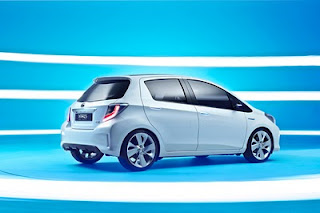 Toyota Yaris HSD Concept (2011)