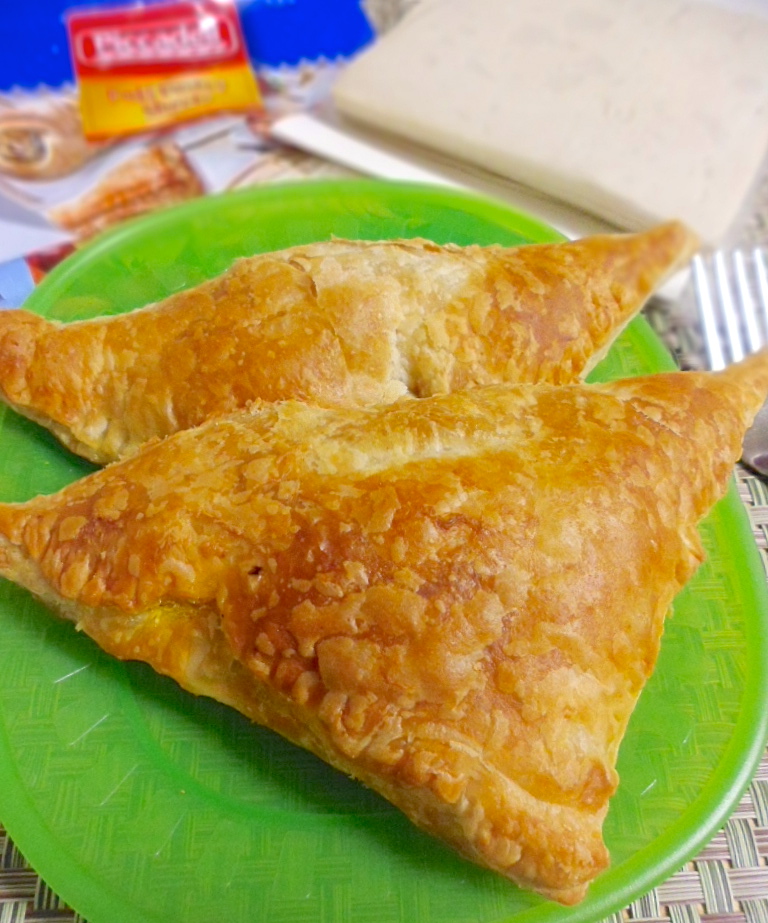SASI'S KITCHEN Veggie Puffs