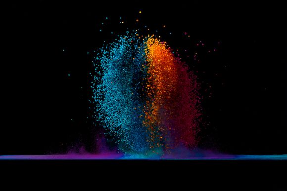 Fabian Oefner fotografia alta velocidade cores vibrantes ciência caixa de som música