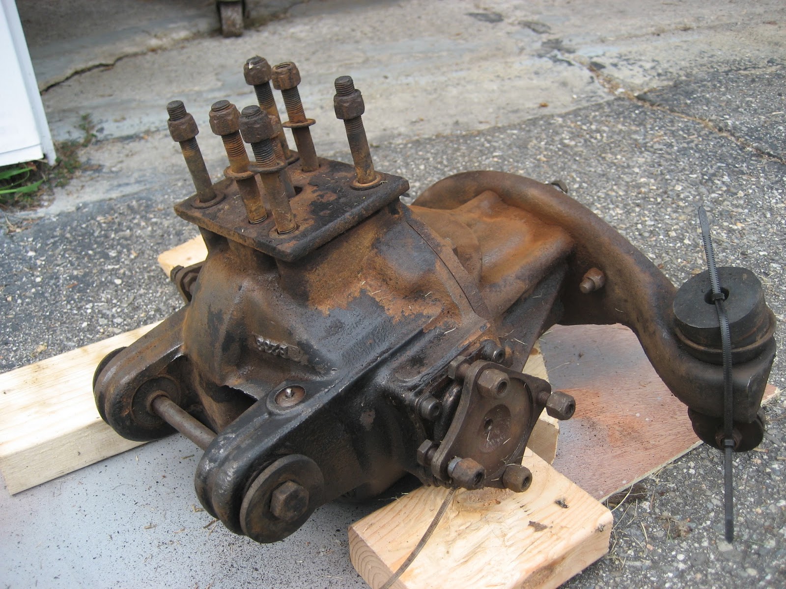 Adventures in Restoring a 1968 Triumph Spitfire Cleaning and painting