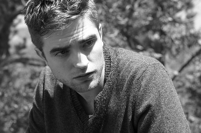 Nuevos Outtakes de Robert Pattinson. Publicado por Kamali_Quileute en 20:47 0 comentarios robert pattinson and kristen stewart_28. Nuevos Outtakes de Robert Pattinson. Publicado por Kamali_Quileute en 20:47 0 comentarios