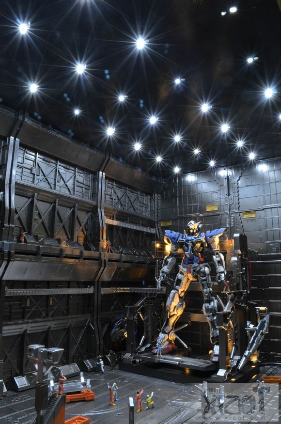 GUNDAM GUY MG 1/100 Exia Gundam Maintenance Bay Diorama Build