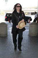 Jennifer Love Hewitt arriving at LAX Airport