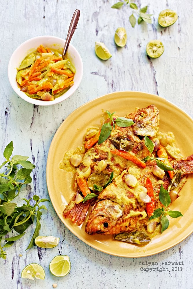 Ikan Nila Merah Acar Kuning