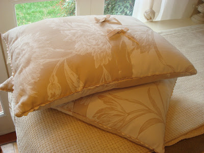 Paz Montealegre | Decoración: cojines-originales-cojines-redondos