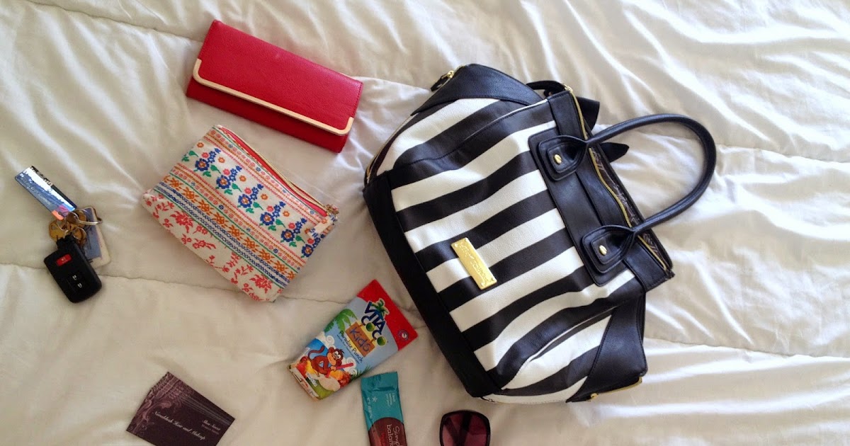 Novablush What's In My Purse?... And How Much Does It All Cost??