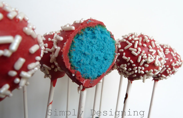 4th+Cake+Pop1a 4th of July CAKE POPS! 5