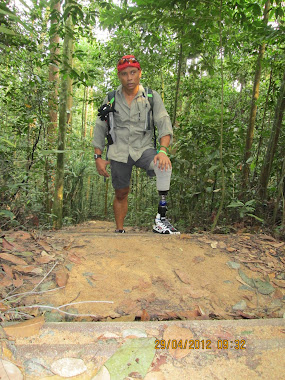 CIRCUIT TRAINING AT BT TIMAH NATURE RESERVE.