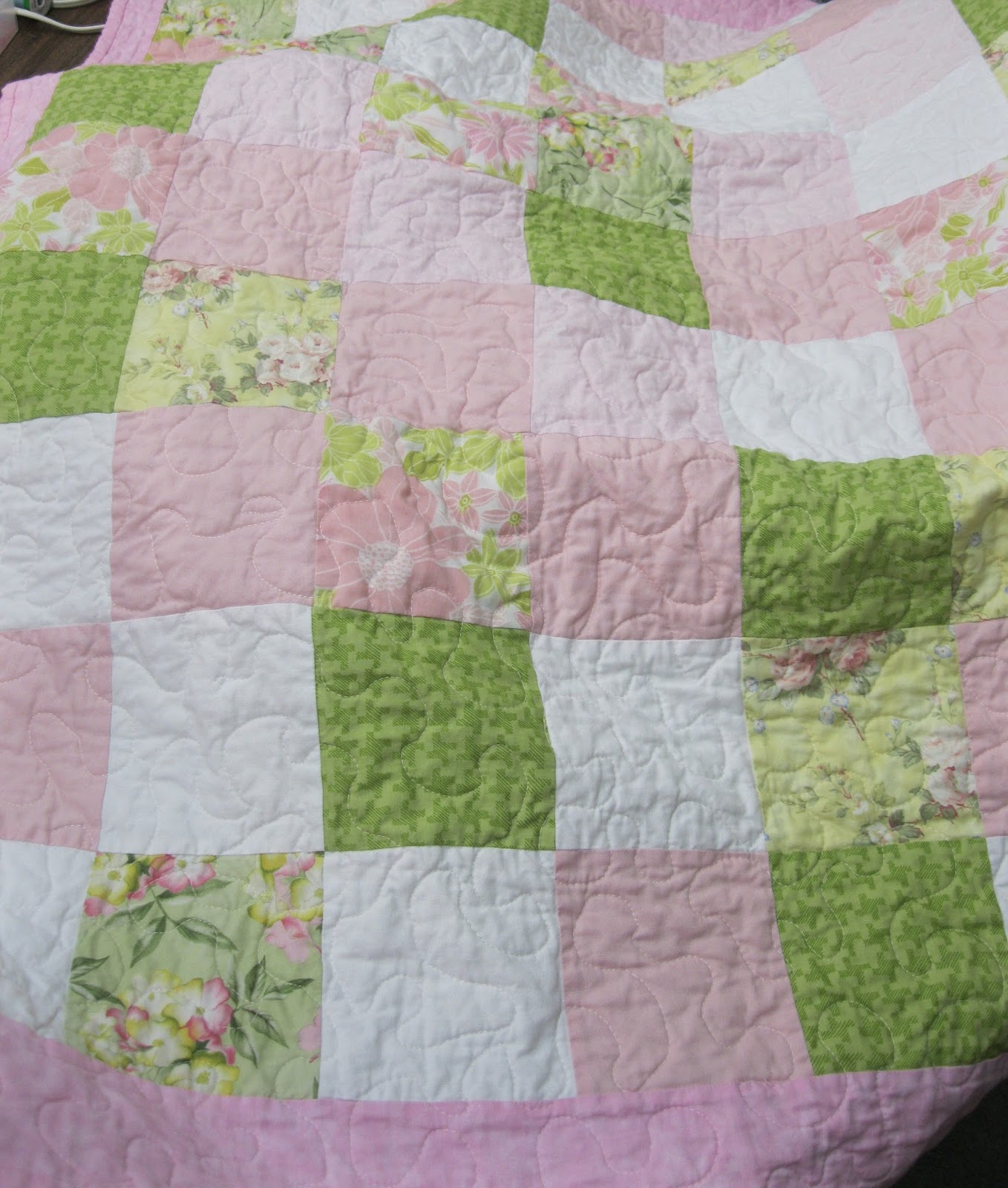 CRAZY BY DESIGN A Quilt Finish in Pink and Green