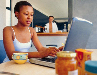 UM QUARTO DOS BRITÂNICOS PREFEREM INTERNET A SEXO UM QUARTO DOS BRITÂNICOS PREFEREM INTERNET A SEXO