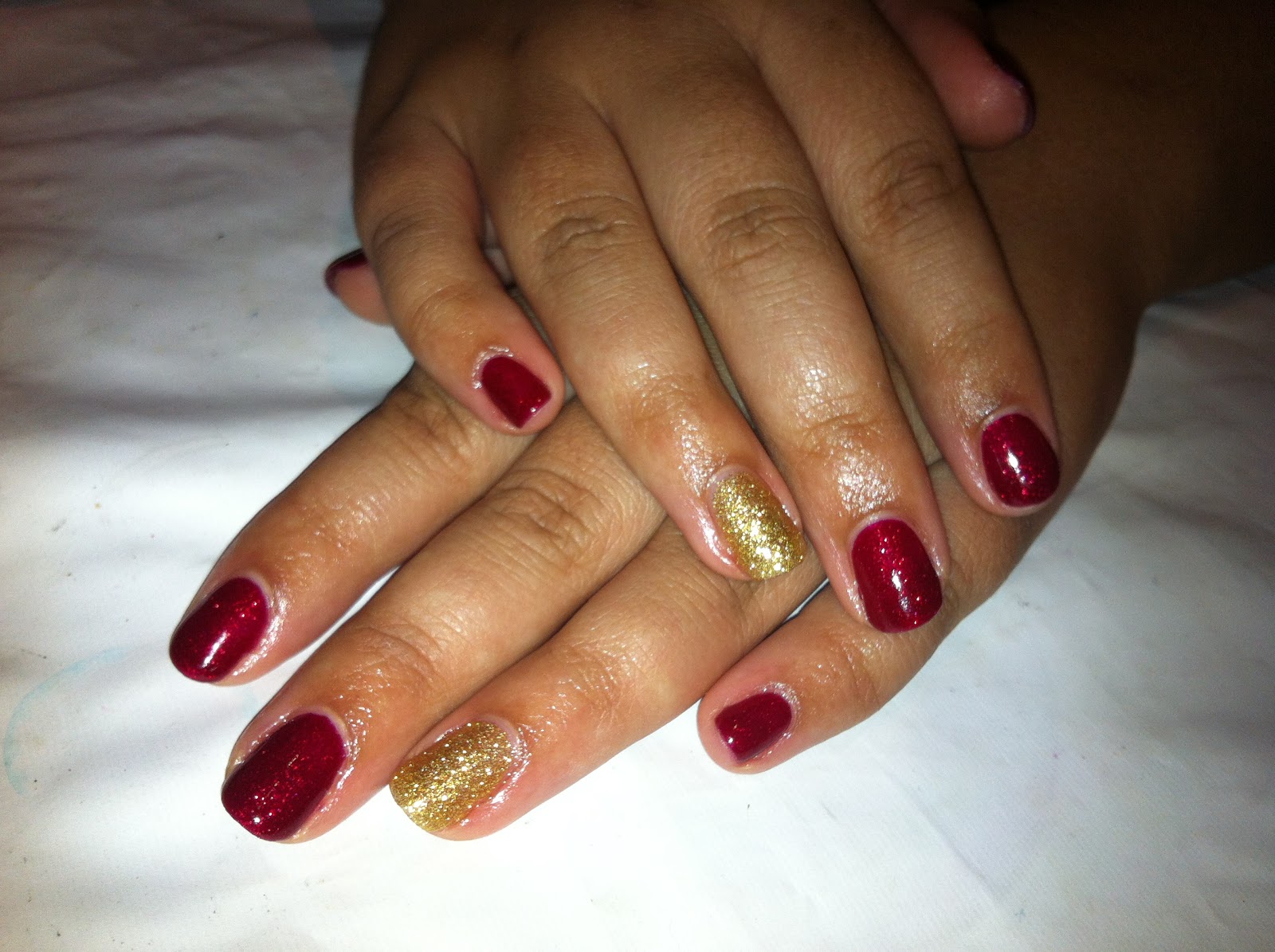 Brush up and Polish up!: CND Shellac - Limited Edition Christmas 2012