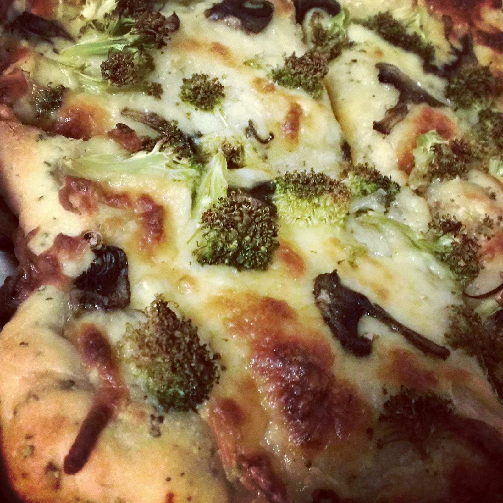 Cluck Wild Homestead Easy Alfredo Pizza Sauce