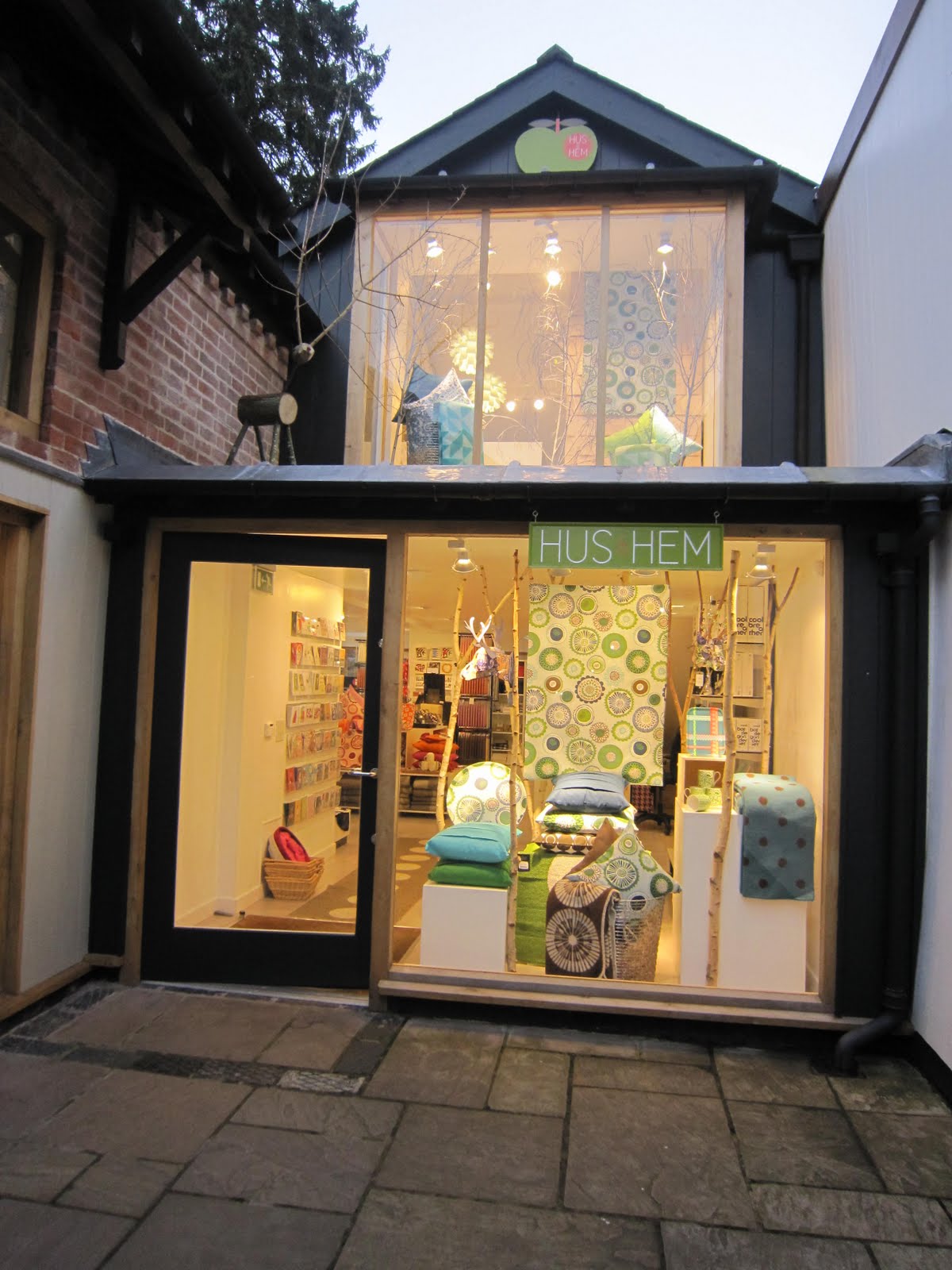 Vintage tea time: a brief visit to ledbury............