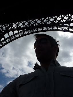 Film-lé sous madame Eiffel