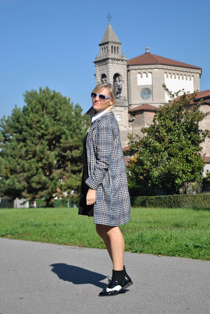 outfit cappotto oversize outfit cappotto a uovo come abbinare un cappotto oversize come abbinare un cappotto a uovo outfit novembre 2015 outfit autunnali outfit per il lavoro street style outfit cappotto tartan cappotto stampa tartan mariafelicia magno fashion blogger colorblock by felym fashion blog italiani fashion blogger italiane blogger italiane di moda fashion blogger bergamo fashion blogger milano ragazze bionde oversize coat how to wear oversize coat how to combine oversize coat egg shape coat how to wear egg shape coat how to combine egg shape coat 