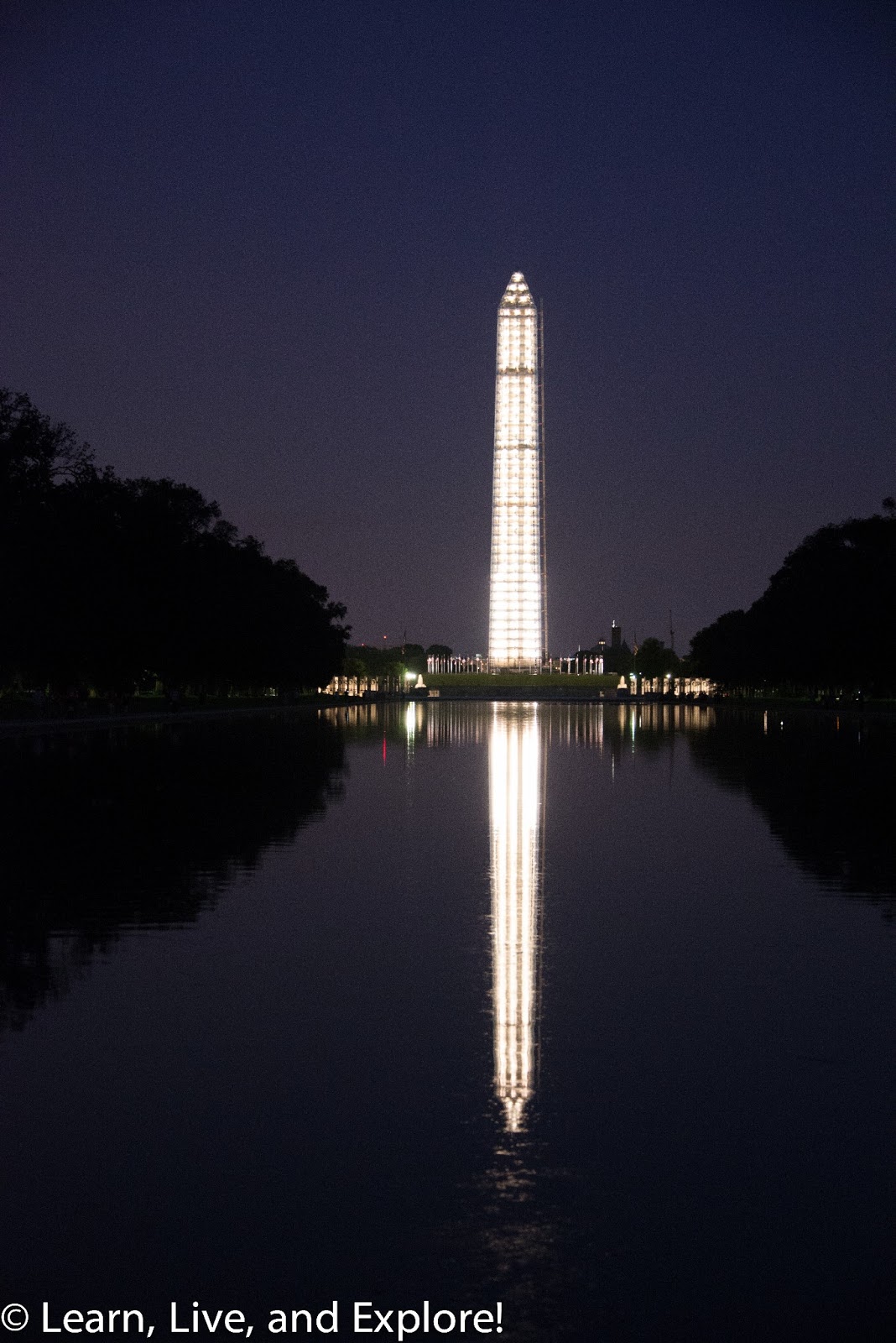D.C. Monuments at Night Learn, Live, and Explore!